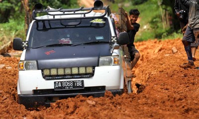 Jalan Penghubung Enam Desa di Kalimantan Selatan Rusak Parah