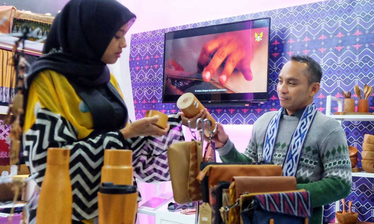 Berbagai Produk Kerajinan Kota Kediri di Pamerkan Pada Ajang INACRAFT 2023