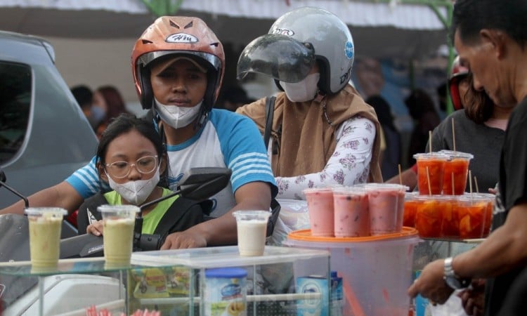 Kawasan Jajanan Takjil di Makassar