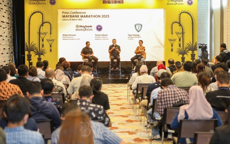 Suasana konferensi pers Maybank Marathon 2023 di Jakarta, Rabu (29/3/2023). Maybank Indonesia akan menyelenggarakan Elite Label Road Race Maybank Marathon 2023 di Bali Safari & Marine Park Gianyar pada 27 Agustus 2023. Sedangkan untuk registrasi, Maybank Marathon 2023 akan dibuka untuk umum mulai 4 April 2023. Bisnis/Suselo Jati