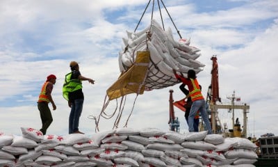 BUMN Holding Pangan ID FOOD Datangkan 32.500 Ton Gula Kristal Putih