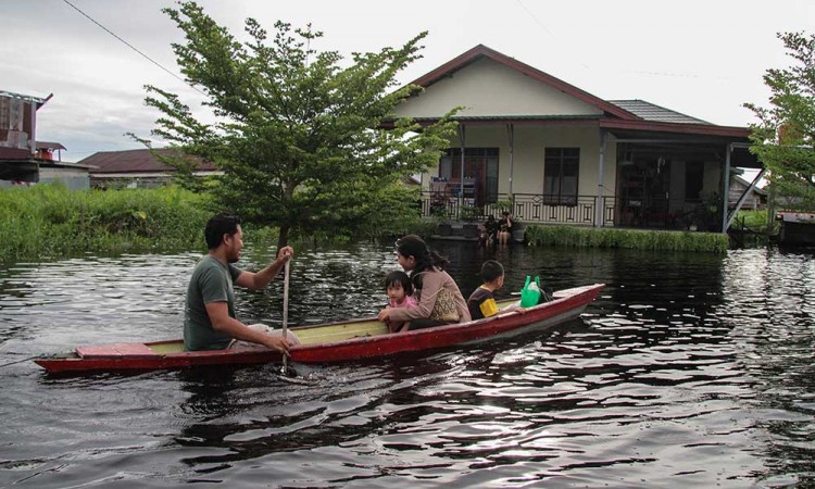 Ratusan Rumah di Palangkaraya Terendam Banjir Luapan Sungai Kahayan