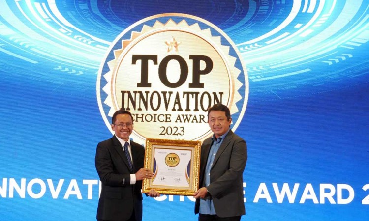 Bank DKI Terima Penghargaan Sebagai Top Innovation Choice Award 2023