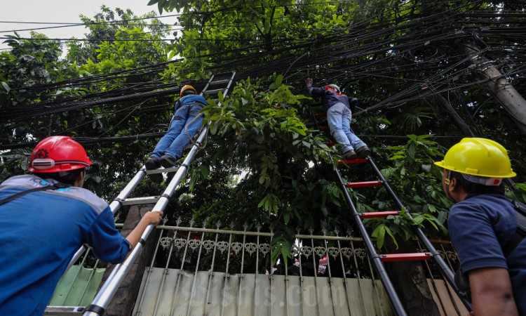 Pemeliharan Layanan Internet Berbasis Fiber Optic