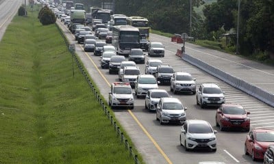 Pada H-4 Lebaran, Arus Mudik di Jalan Tol Palikanci Mulai Padat