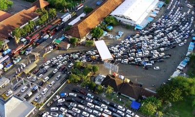 Pemudik Harus Rela Menunggu Hingga 9 Jam Untuk Memasuki Kapal di Pelabuhan Gilimanuk