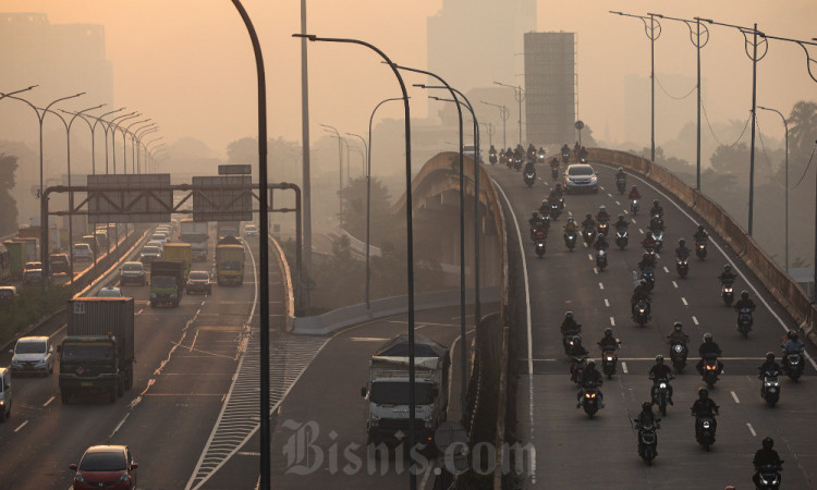 Pemprov DKI Jakarta Akan Mengatur Ulang Jam Kerja Karyawan Untuk Mengurai Kemacetan Ibu Kota
