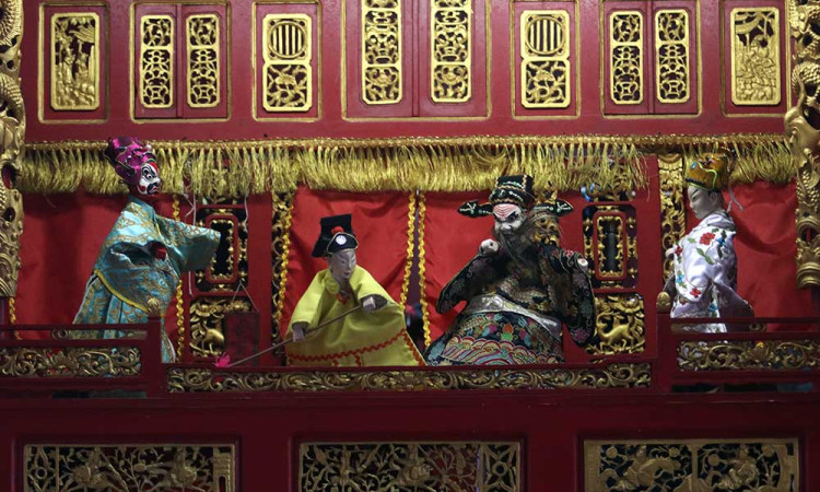 Wayang Po Tay Hie Ditampilkan di Klenteng Tjoe Hwie Kiong Kediri