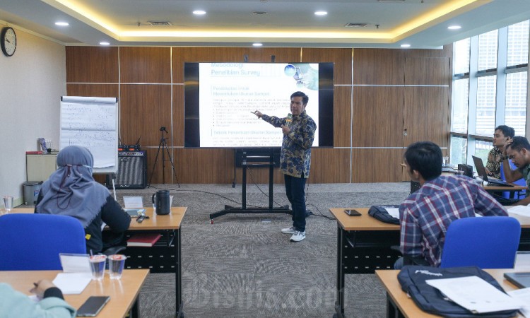 Bisnis Indonesia Gelar Pelatihan Teknik Penyusunan Kuesioner dan Survey Lapang 