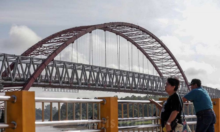 Jembatan Kahayan Menjadi Ikon Kota Palangka Raya Yang Banyak Dikunjungi Wisatawan