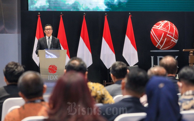 Direktur Pengembangan Bursa Efek Indonesia Jeffrey Hendrik  memberikan paparan saat pembukaan BIONS Cuanpionship 2 di Jakarta, Rabu (31/5/2023). Bisnis/Abdurachman