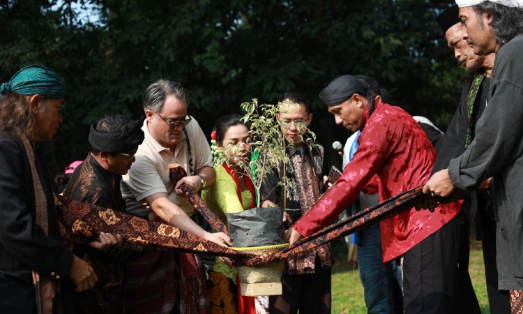 Komunitas Bakul Budaya FIB UI Helar Sedekah Hutan Universitas Indonesia 2023 