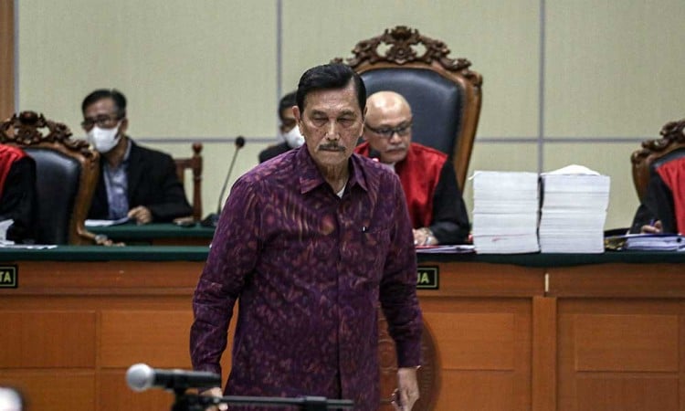 Luhut Binsar Pandjaitan Berikan Kesaksian Dalam Sidang Haris Azhar dan Fatia Maulidiyanti di PN Jakarta Timur