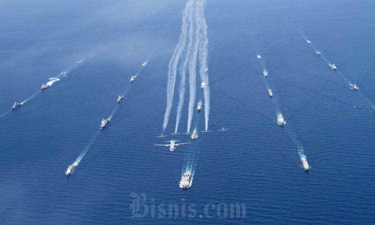 Parade Kapal Perang Menjadi Penutuo Multilateral Naval Exercise Komodo 2023