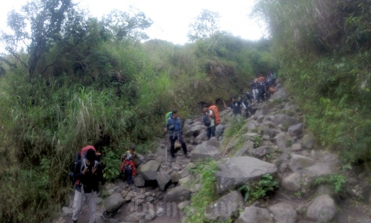 Gunung Bawakaraeng Menjadi Destinasi Wisata Baru di Sulawesi Selatan