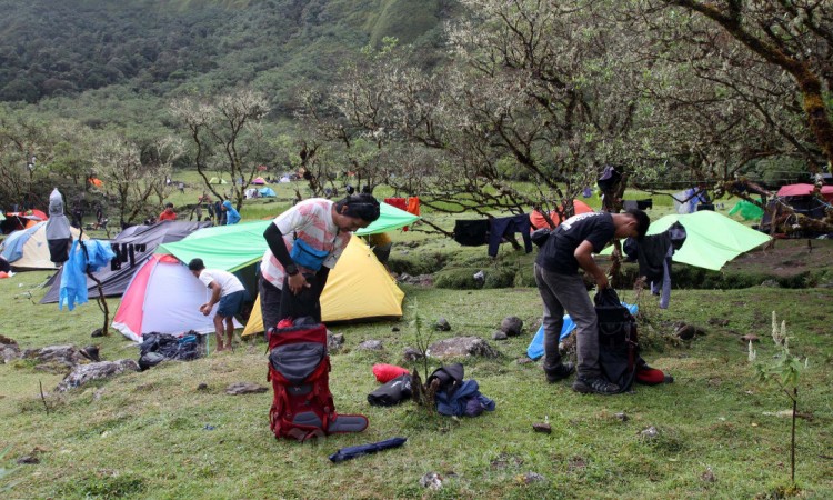 Gunung Bawakaraeng Menjadi Destinasi Wisata Baru di Sulawesi Selatan