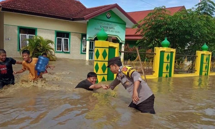 Banjir Rendam Tiga Kecamatan di Sulawesi Tenggara