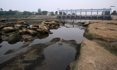 Air Sungai Cisadane Mulai Surut Sejak Satu Bulan Terakhir