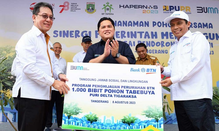 Bank BTN Revitalisasi Taman Hijau di Lingkungan Perumahan