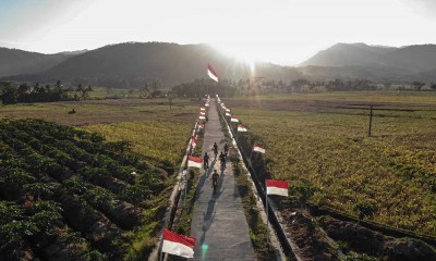 Pemasangan 78 Bendera Merah Putih di Kulonprogo Yogyakarta