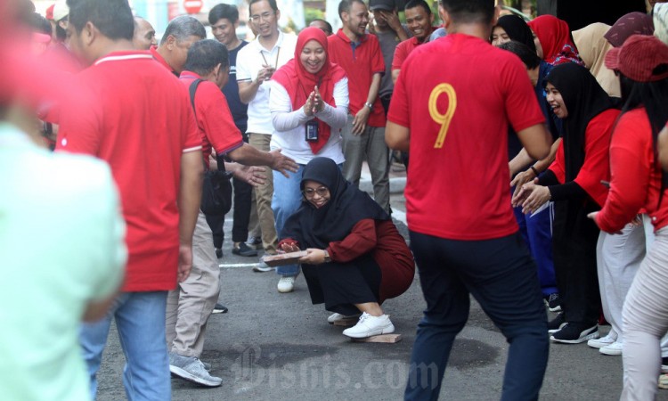 Kemeriahan Lomba Karyawan PLN di Makassar