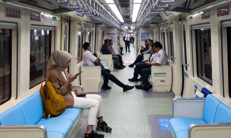 LRT (Light Rail Transit) Jabodebek Resmi Beroperasi Mulai Hari Ini