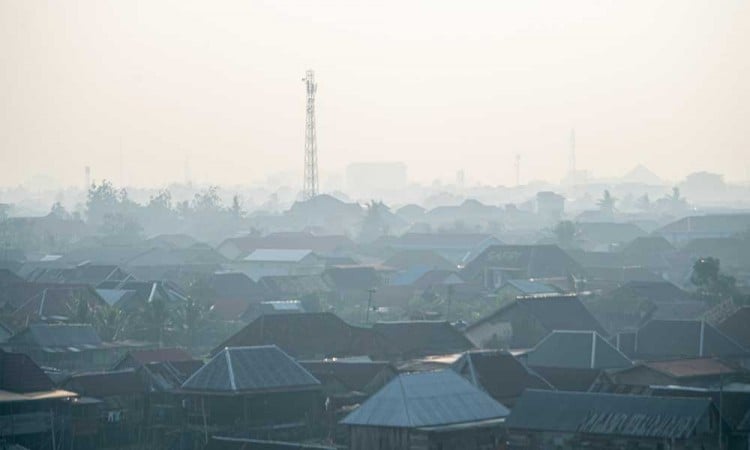 Kabut Asap Selimuti Kota Palembang