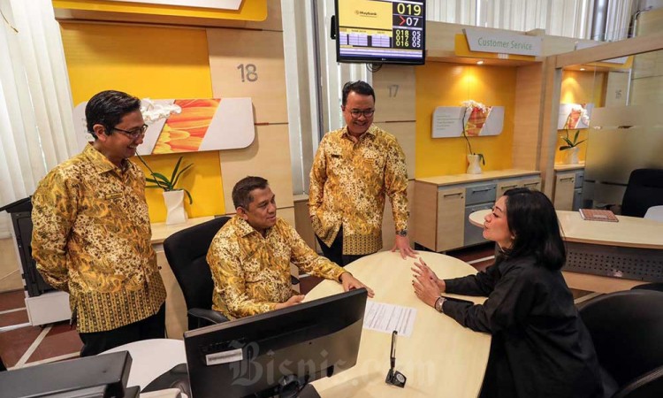 Sambut Harpelnas 2023, Maybank Indonesia Gelar Berbagai Kegiatan Mulai Dari Promosi, Seed Pencil dan Tanaman Hias