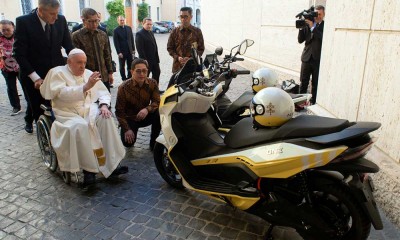 Arsjad Rasjid Boyong Motor Listrik Alva ke Vatikan