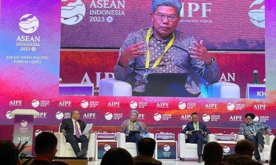 Diskusi Panel Pada AIPF Mengangkat Tema Transformasi Digital Inklusif