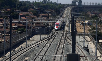Kereta Cepat Jakarta-Bandung (KCJB) Akan Diresmikan Pada 1 Oktober 2023