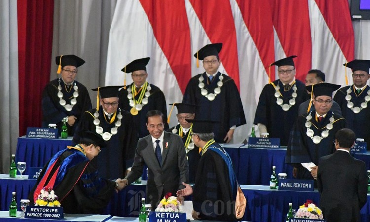 Orasi ilmiah Presiden Joko Widodo di Kampus IPB