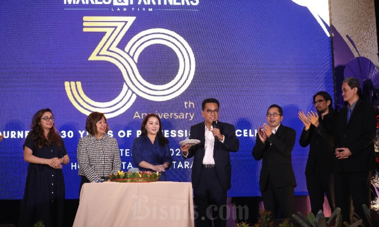 30th Anniversary Makes & Patners