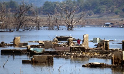 Waduk Jatigede di Kabupaten Sumedang Mulai Mengering Akibat Musim Kemarau Panjang