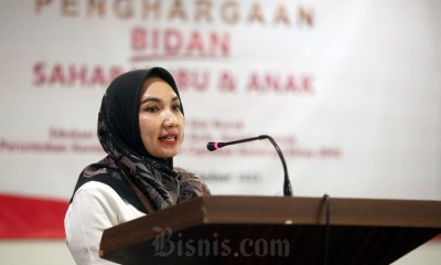 Penghargaan Bidan Sahabat Ibu dan Anak di Bandung