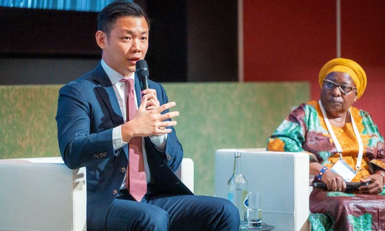 Managing Director RGE Group Anderson Tanoto Menjadi Pembicara Pada IUCN Leaders Forum 2023 di Jenewa