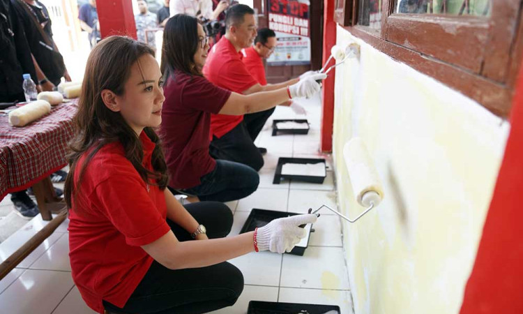 CIMB Niaga Gelar Kejar Mimpi Goes To School di Cirebon