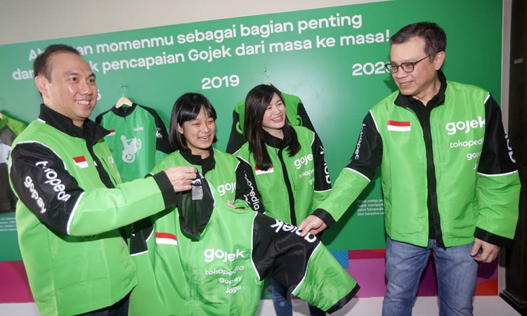 Peluncuran Jaket Driver Gojek, Simbol Gotong Royong Anak Bangsa