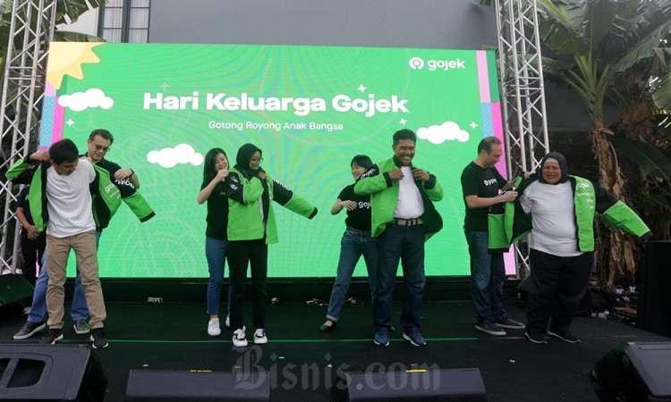 Peluncuran Jaket Driver Gojek, Simbol Gotong Royong Anak Bangsa