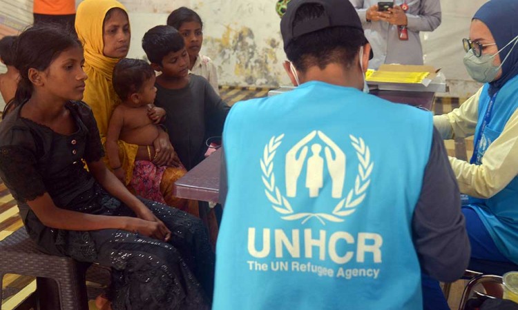 UNHCR Melakukan Identifikasi Pada Imigran Etnis Rohingya Yang Terdampar di Aceh