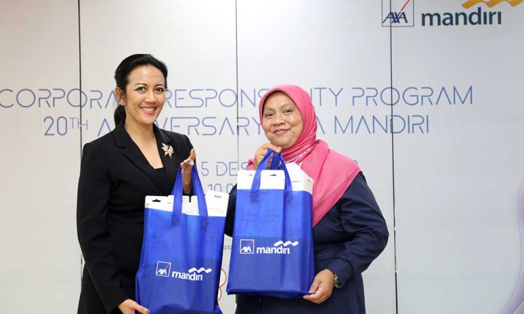 Ratusan Karyawan AXA Mandiri Donor Darah