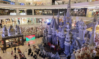 Pusat Perbelanjaan di Ibu Kota Mulai Bersolek Jelang Natal dan Tahun Baru