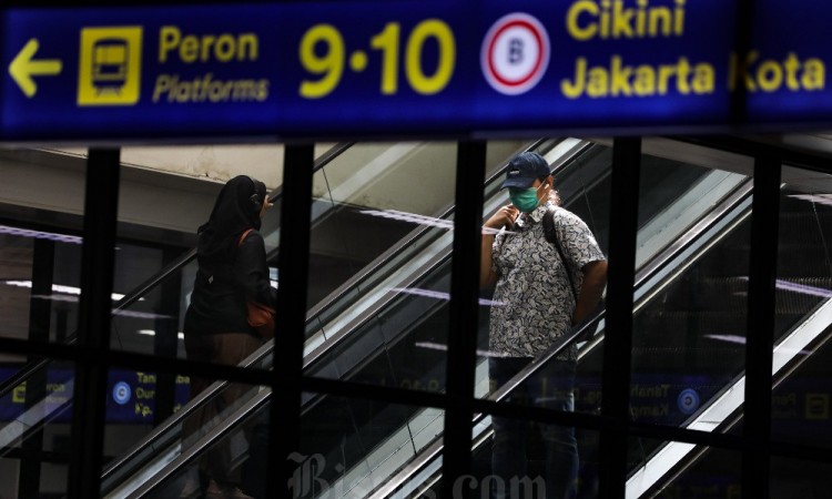 Himbauan Penggunaan Masker Bagi Pengguna Trasnportasi Umum