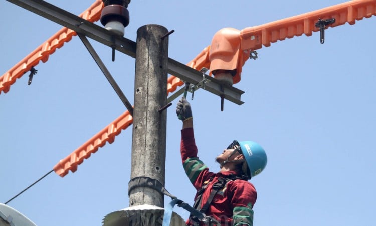 PT PLN UID Sulselrabar Siapkan 71 Posko dan 2.755 Personel Dalam Rangka Menjaga Listrik Menjelang Nataru