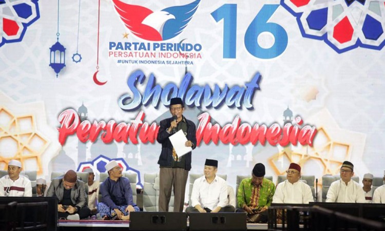 Harry Tanoesoedibjo dan Cawapres Mahfud MD Hadiri Sholawat Persatuan Indonesia