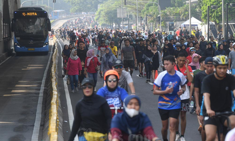 Antusias Warga Pada Car Free Day Awal 2024 di Jakarta
