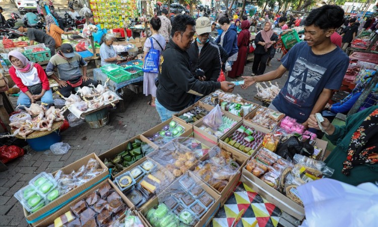 Bank Indonesia Mencatat Penurunan Rata-Rata Proporsi Pendapatan Konsumen Untuk Konsumsi