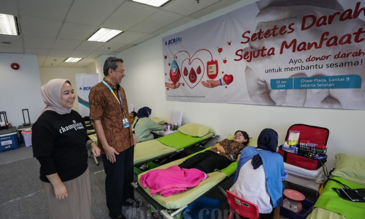 BCA Life Bersama PMI Gelar Donor Darah