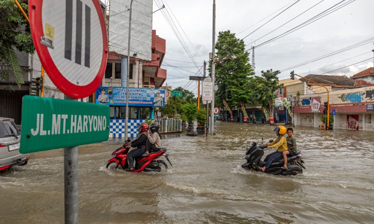 Banjir Rendam Pusat Kota di Kabupaten Grobogan