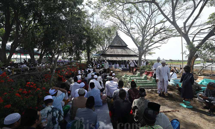 Mengambil Hikmah Lewat Haul Ulama